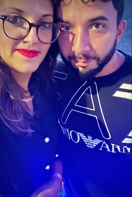 Postate una foto di voi due 👇 - 1