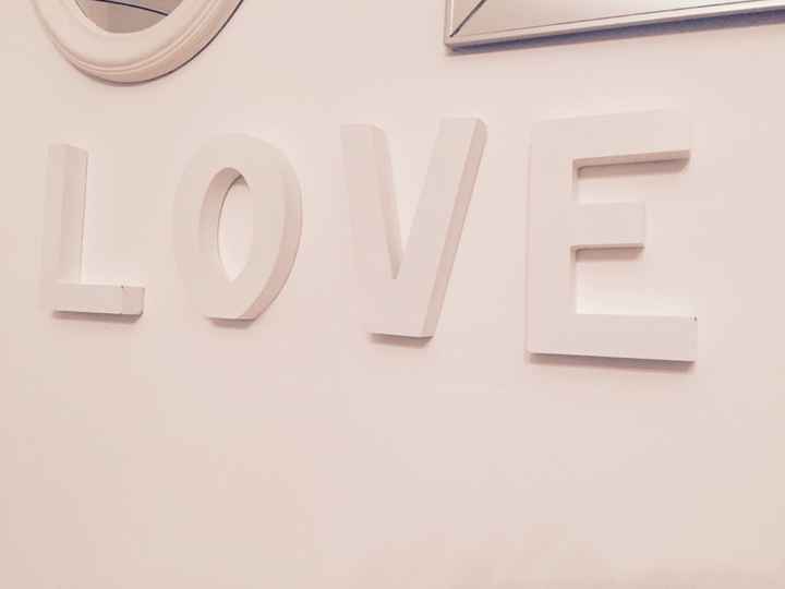 Scritta love x confettata ??? - 1