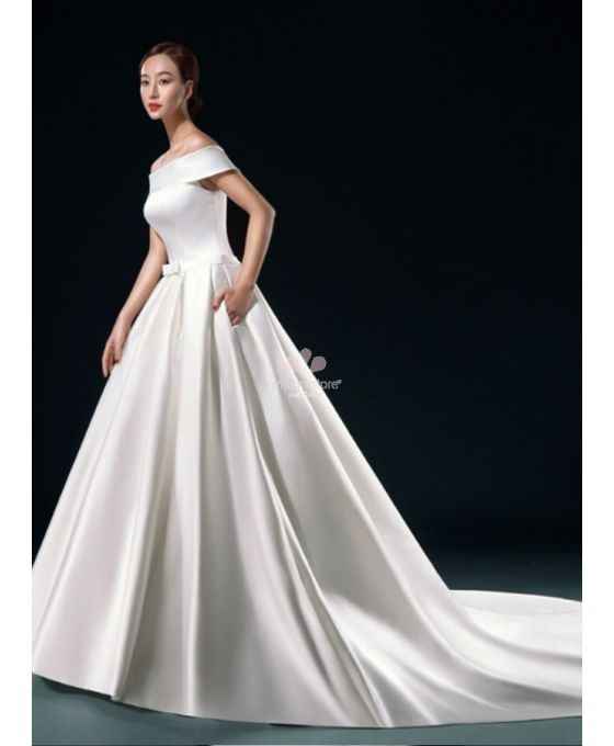 Sara vs admin: l'abito principessa - 1