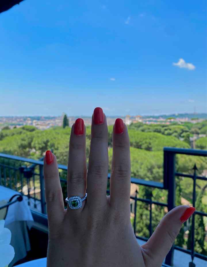 Cosa avete ricevuto come anello di fidanzamento? - 1