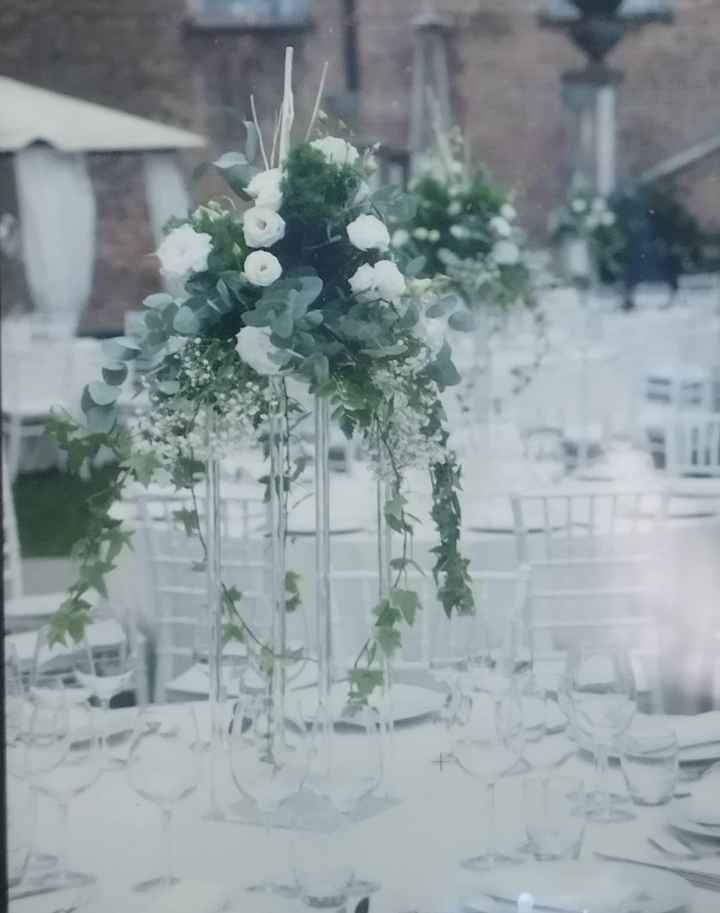 Centrotavola coppe Martini a stelo lungo - 1