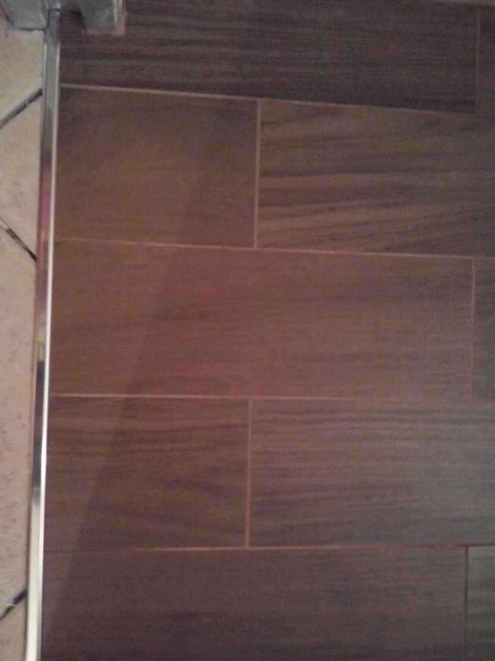 Gres porcellanato effetto legno - 1