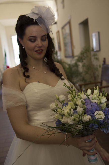 Bouquet con fiori azzurri - 1