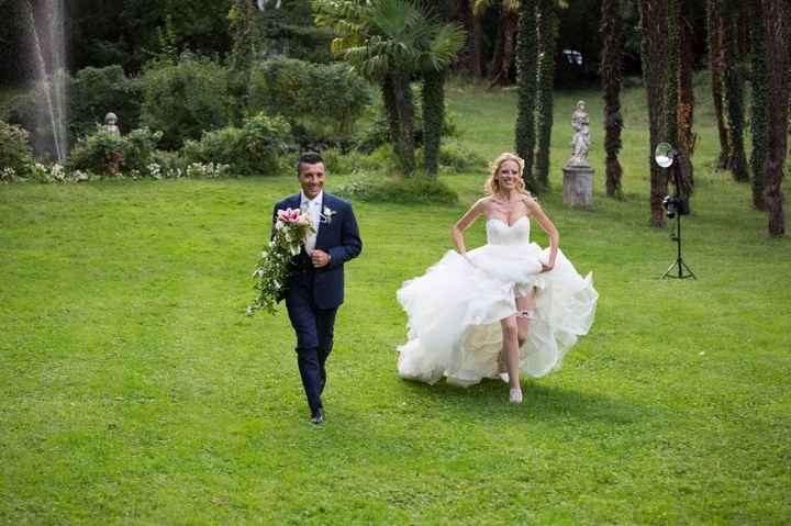 Neo-sposine.. usciamo le foto con i nostri mariti!! 👰🏻🤵🏻 - 4