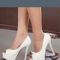 Sandalo gioiello o décolleté? - 1