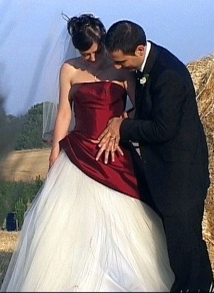 Abito bianco e rosso