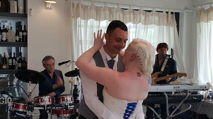 Buio totale su acconciatura e trucco! - 2