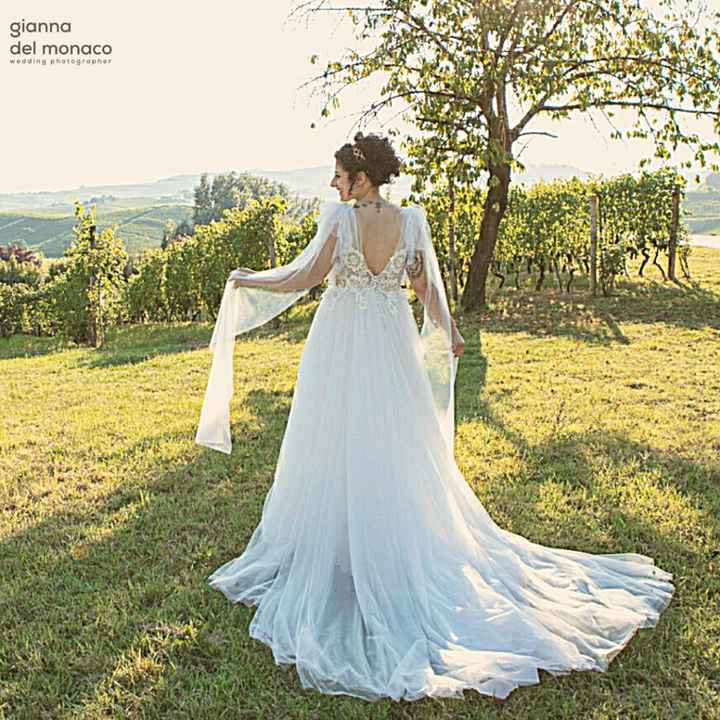 Àbito con schiena scoperta? - 1