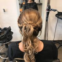 Aiuto acconciatura - 1