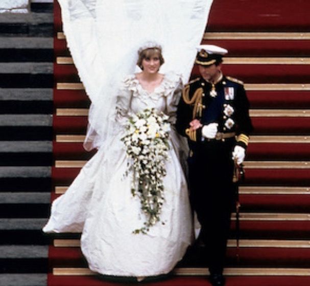 Abiti Principeschi 👰🏻👑 - 2