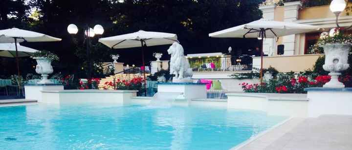 A bordo piscina 7