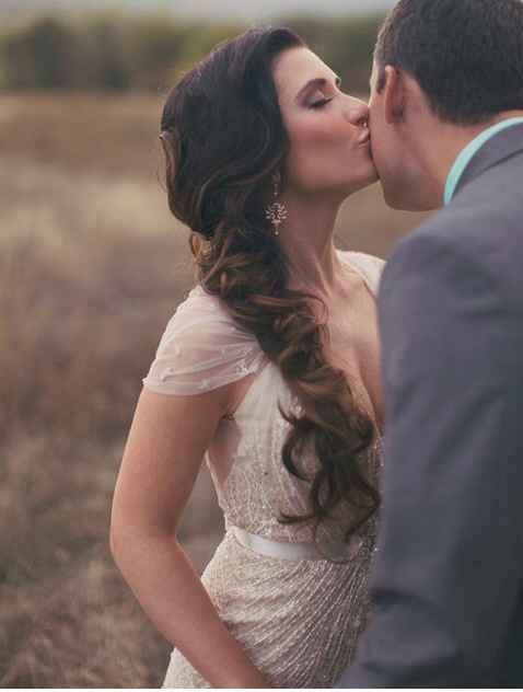 Tenuta acconciatura con treccia - 3