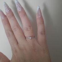 E ora mostraci una foto del tuo anello di fidanzamento! - 1