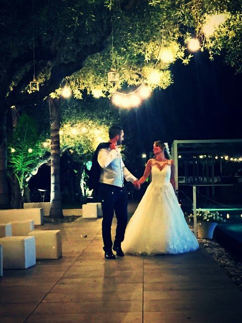 Neo-sposine.. usciamo le foto con i nostri mariti!! 👰🏻🤵🏻 - 2
