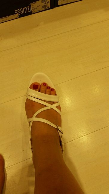 Finalmente le scarpe!! - 2