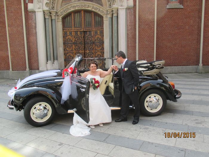 all'uscita della chiesa