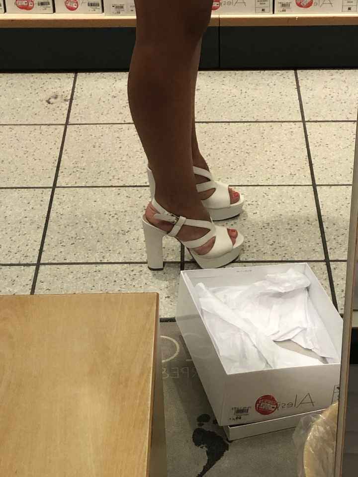 Scarpe tacco largo - 1