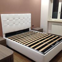 Mi fate vedere i vostri letti contenitori  rosso o nero o grigio ? grazie - 1