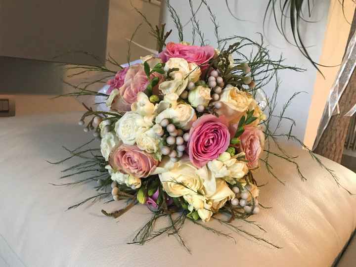  Ragazze mi fate vedere che bouquet avete scelto ? - 1