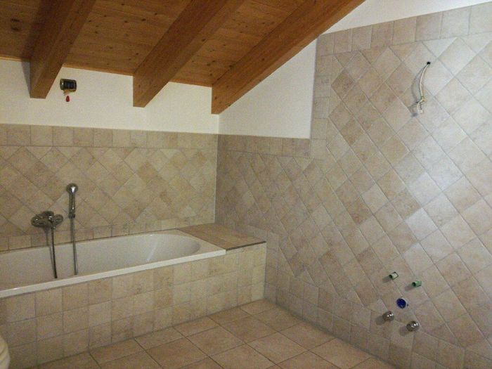 Rivestimento bagni - 1