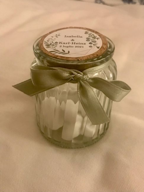 idee portaconfetti per bomboniera matrimonio bianca e fucsia 1