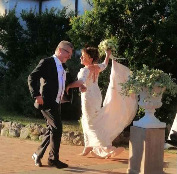 Prima prova! e 'bustle' coda abito.. - 4