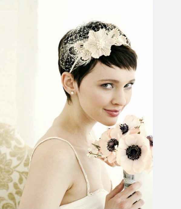 Acconciatura capelli corti - 1