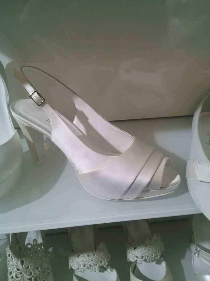 Le vostre scarpe!! - 1