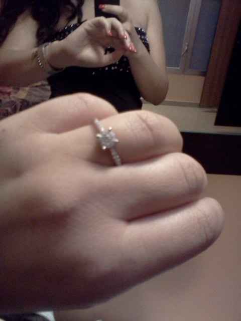 Ma voi avete l'anello di fidanzamento?? - 1