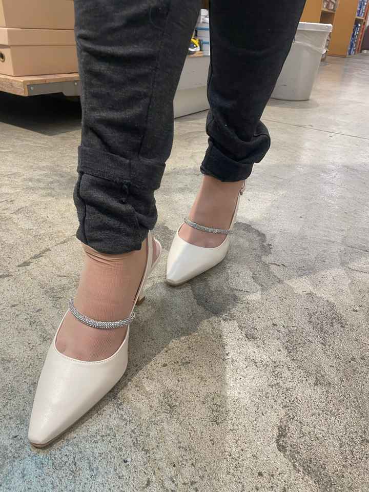 Quali scarpe sono belle e comode per il giorno del matrimonio?👠 - 1
