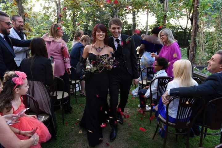 Le primissime foto ufficiali ♥️🖤 - 3