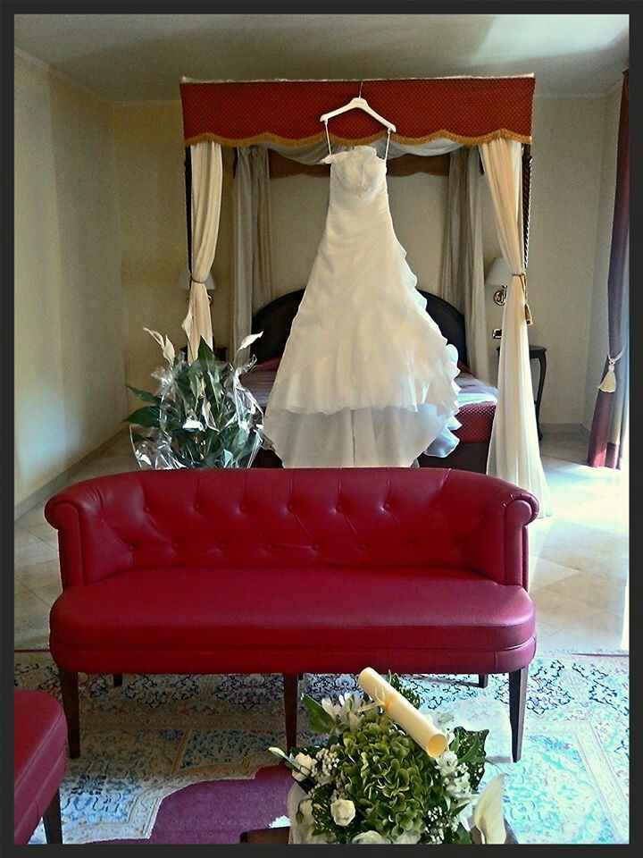 La foto del vostro vestito appeso - 0