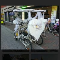 Mezzo particolare per arrivare in chiesa - 2