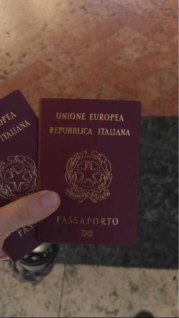 Passaporti arrivati 😍✈️ - 1