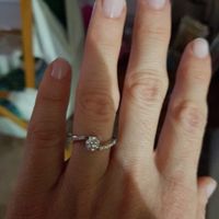 #LoveFriday - Mostrateci il vostro anello di fidanzamento - 1