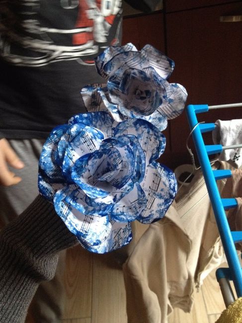 ...prova fiore carta...