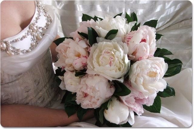 Il colore del matrimonio di annaflavia e francesco è: bianco, nero, grigio e beige - 2