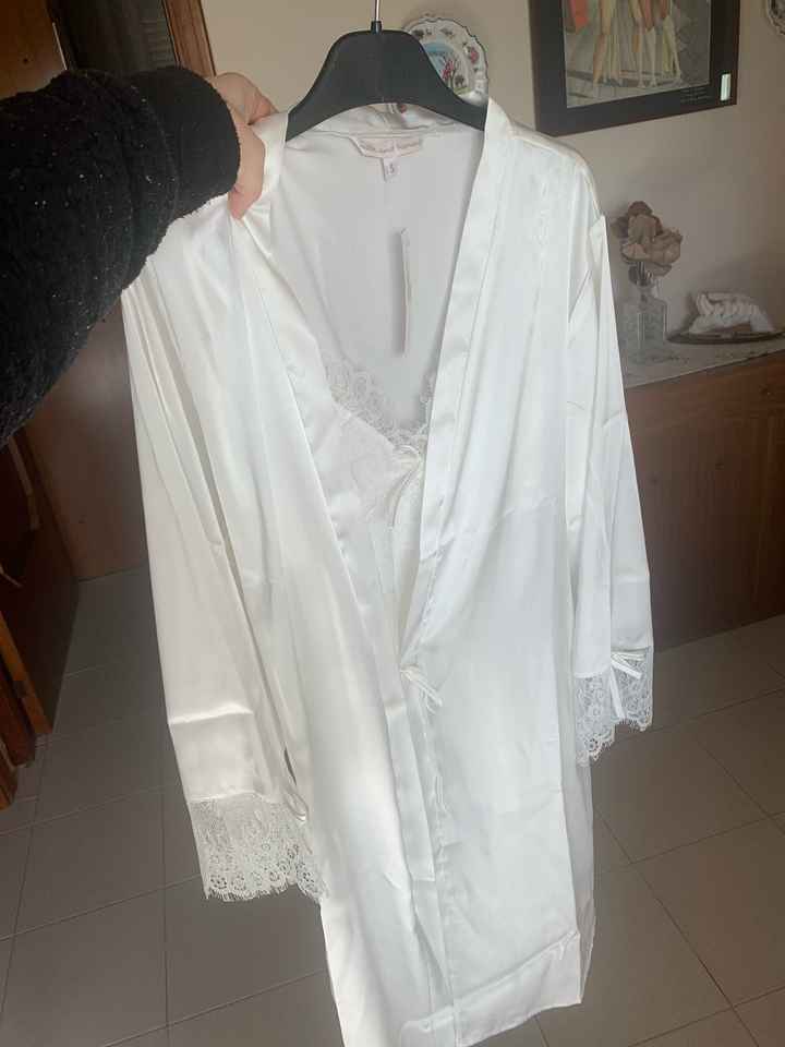 Abbigliamento preparazione sposa - 1
