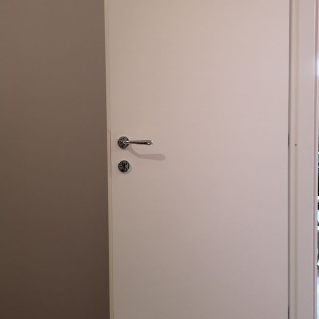 Due cuori e una capanna.. Ops le porte😵😵 1