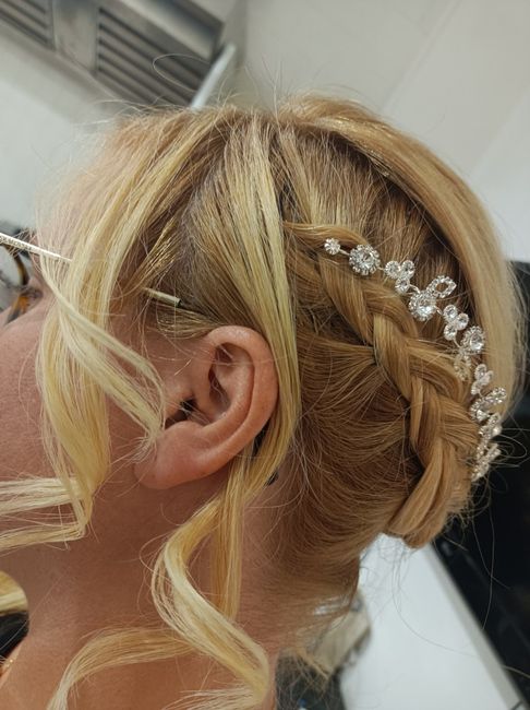 Acconciatura laterale - la sceglieresti? 4