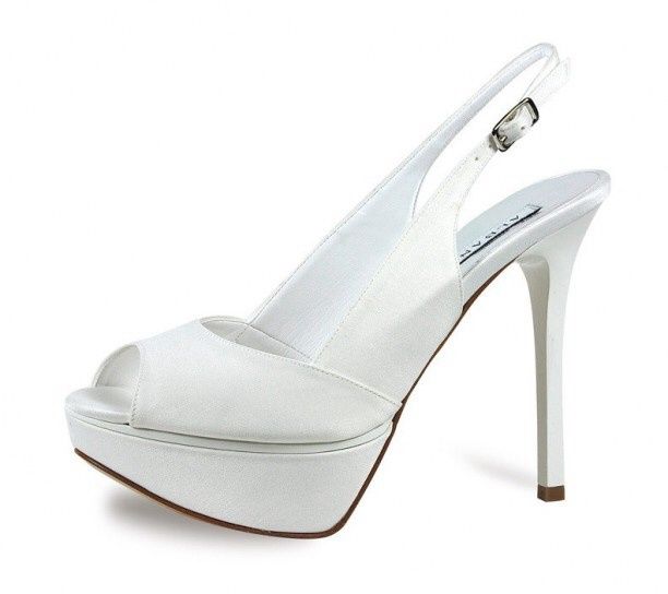 Scarpe trovate !!! speriamo siano comode ! - 1