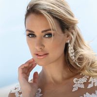 Com'è questo abito da sposa?? - 2