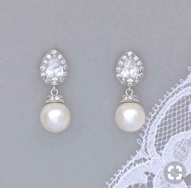  Consiglio orecchini - 1