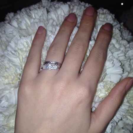 Questo è il mio anello di fidanzamento:)