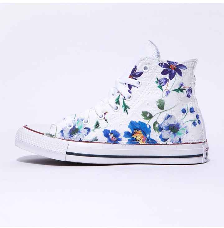 Scarpe... Di riserva - 1