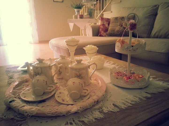 divano e tavolino salone