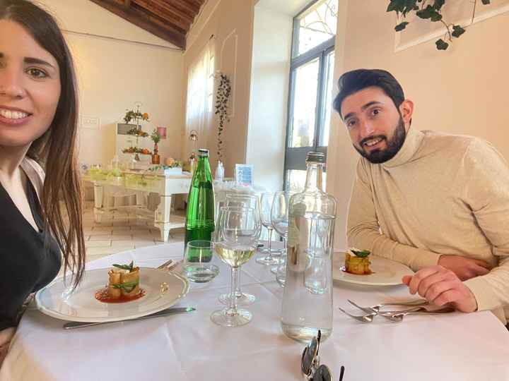 Postate una foto di voi due 👇 - 1