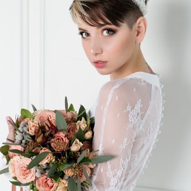 Acconciature e accessori capelli corti 9