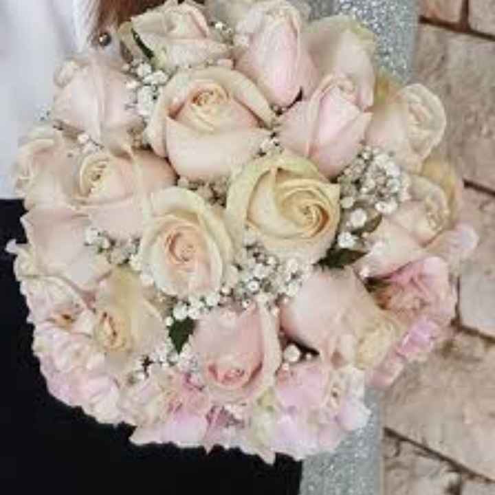 Addobbi e bouquet con crispedia e gisophila - 4