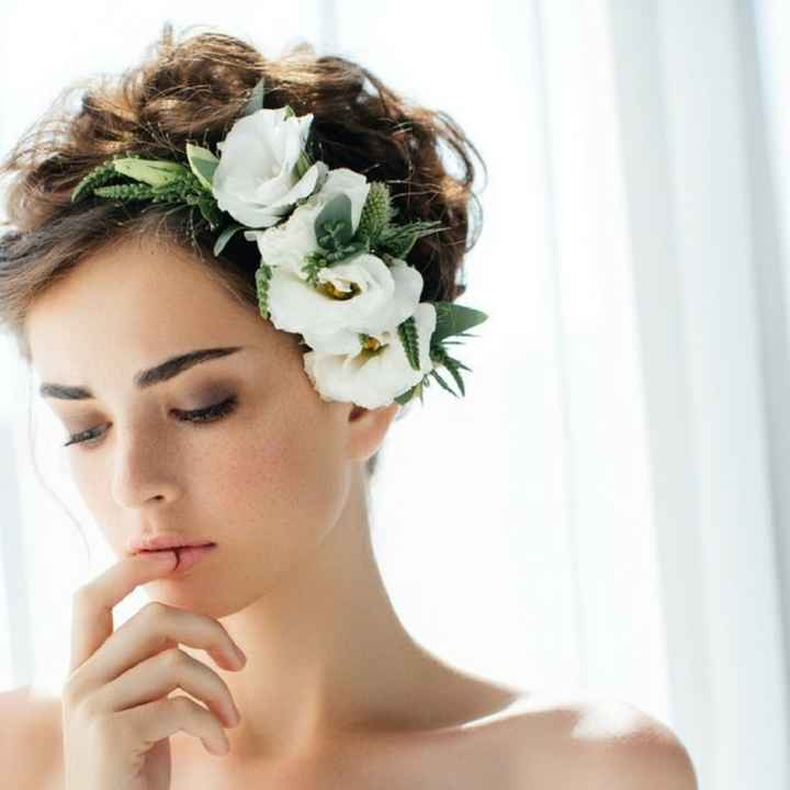 Acconciature e accessori capelli corti - 1